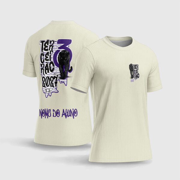 Arte Estampa Camisa Terceirão Pantera Negra Bege.jpg apresenta o mockup de um fardamento escolar de formatura na cor bege cream off-white com estampa frontal minimalista, e um grande grafismo traseiro no estilo streetwear combinando a ilustração realista de uma pantera negra, muro de tijolos grafitado em roxo, escrita Terceirão 2027, número 3 grande e o campo para o nome do aluno em sublimação total CorelDRAW.