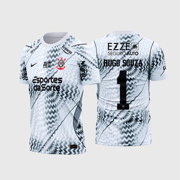 Arte Corinthians Goleiro I Branca 2026 - 2027.jpg apresenta o mockup do uniforme de goleiro titular do Corinthians na cor branca e cinza com padrão geométrico de zigue-zague chevron em efeito 3D, patrocínios Esportes da Sorte e Ezze Seguros, e layout traseiro com o número 1 e nome Hugo Souza para sublimação total CorelDRAW.